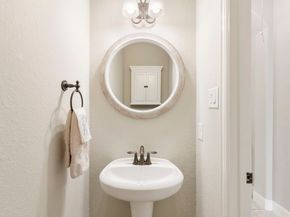 30 Vershire Circle, Magnolia TX 77354