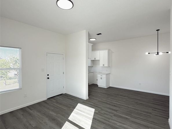 318 Tennessee Street, Houston TX 77029