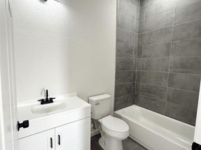 318 Tennessee Street, Houston TX 77029