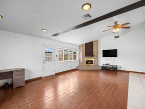 2327 Colonial Ridge Drive, Friendswood TX 77546