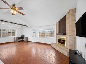 2327 Colonial Ridge Drive, Friendswood TX 77546