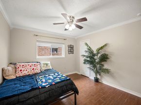 2327 Colonial Ridge Drive, Friendswood TX 77546