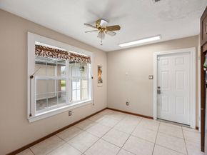 2327 Colonial Ridge Drive, Friendswood TX 77546