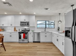 5502 Hewitt Dr Drive, Houston TX 77092