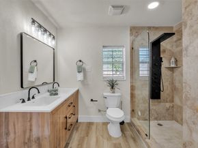 5502 Hewitt Dr Drive, Houston TX 77092