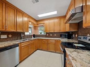 6742 Dusty Lane, Conroe TX 77306