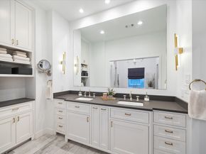 2114 Wroxton Road, Houston TX 77005