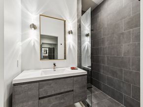 2114 Wroxton Road, Houston TX 77005