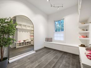 2114 Wroxton Road, Houston TX 77005