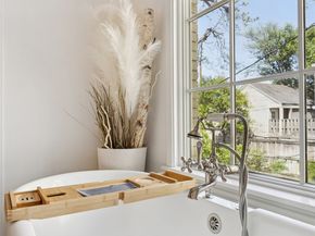 2114 Wroxton Road, Houston TX 77005