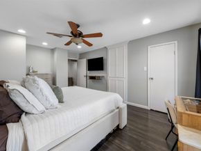 768 Worthshire Street, Houston TX 77008