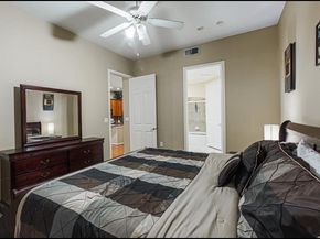 2400 Mccue Road 118, Houston TX 77056