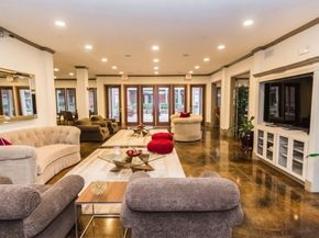 2400 Mccue Road 118, Houston TX 77056
