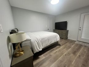 11507 Willwood Drive, Houston TX 77072