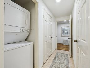 2001 Holcombe Boulevard 504, Houston TX 77030