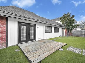 12040 Mighty Oak Drive, Houston TX 77066