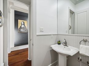 1325 Ashland Street, Houston TX 77008