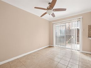 9350 Country Creek Dr 1, Houston TX 77036