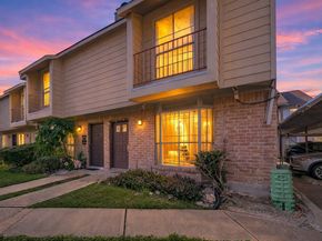 9350 Country Creek Dr 1, Houston TX 77036