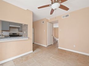 9350 Country Creek Dr 1, Houston TX 77036