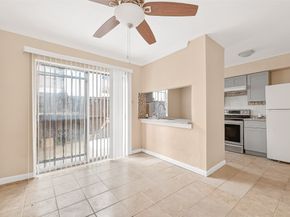 9350 Country Creek Dr 1, Houston TX 77036