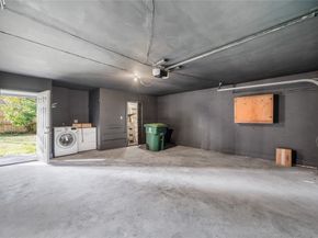 11106 Huggins Drive, Houston TX 77035