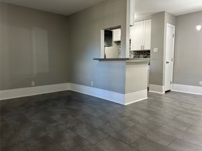 5550 N Braeswood Boulevard 24, Houston TX 77096