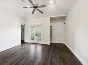 2145 Fairview Avenue, Houston TX 77019