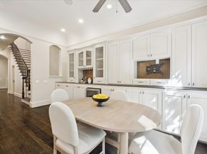 2145 Fairview Avenue, Houston TX 77019