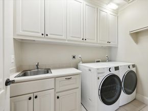 2145 Fairview Avenue, Houston TX 77019