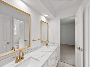 32 Mellow Leaf Court, The Woodlands TX 77381