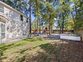 32 Mellow Leaf Court, The Woodlands TX 77381