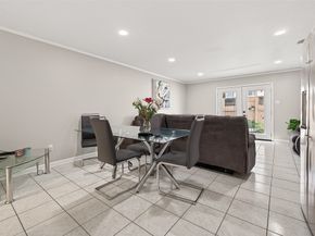 8478 Ariel St 61, Houston TX 77074