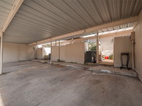 8478 Ariel St 61, Houston TX 77074