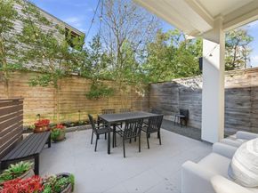 2114 Mcduffie Street, Houston TX 77019