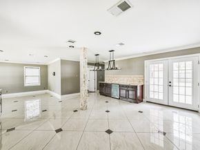 6833 Concho Street, Houston TX 77074