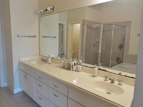 3501 Link Valley Drive 1004, Houston TX 77025