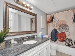 2626 Holly Hall Street 1207, Houston TX 77054