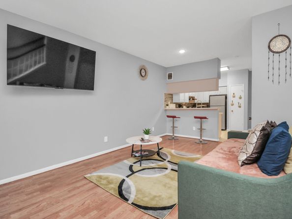 2626 Holly Hall Street 1207, Houston TX 77054