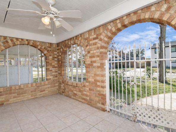 1433 Scharpe Street, Houston TX 77023