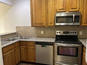 2213 S Braeswood Boulevard 12B, Houston TX 77030