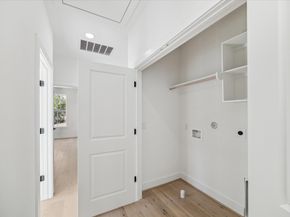 5337 Larkin Street, Houston TX 77007