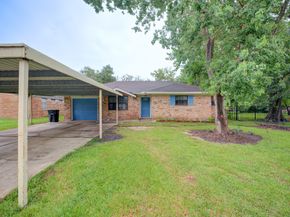 5535 Elm Springs Drive, Houston TX 77048
