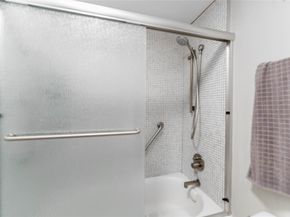 2016 Main Street 2305, Houston TX 77002