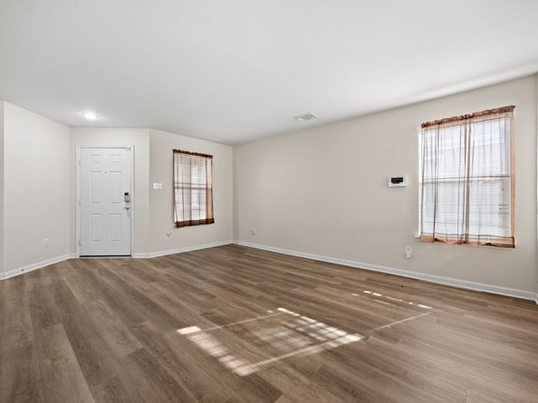 2710 Skyview Ridge Court, Houston TX 77047