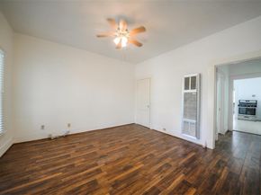 1517 BONNIE BRAE Street, Houston TX 77006