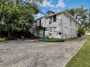 1517 BONNIE BRAE Street, Houston TX 77006