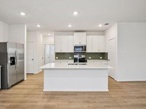 11418 Dark Amethyst Drive, Houston TX 77048