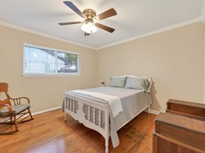 5911 Warm Springs Road, Houston TX 77035