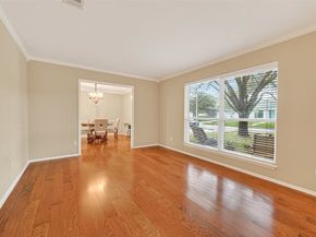 5911 Warm Springs Road, Houston TX 77035